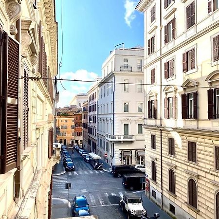 Traditional Style In The City Center Rome Exterior photo